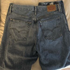 Levi's women’s Blue Jeans